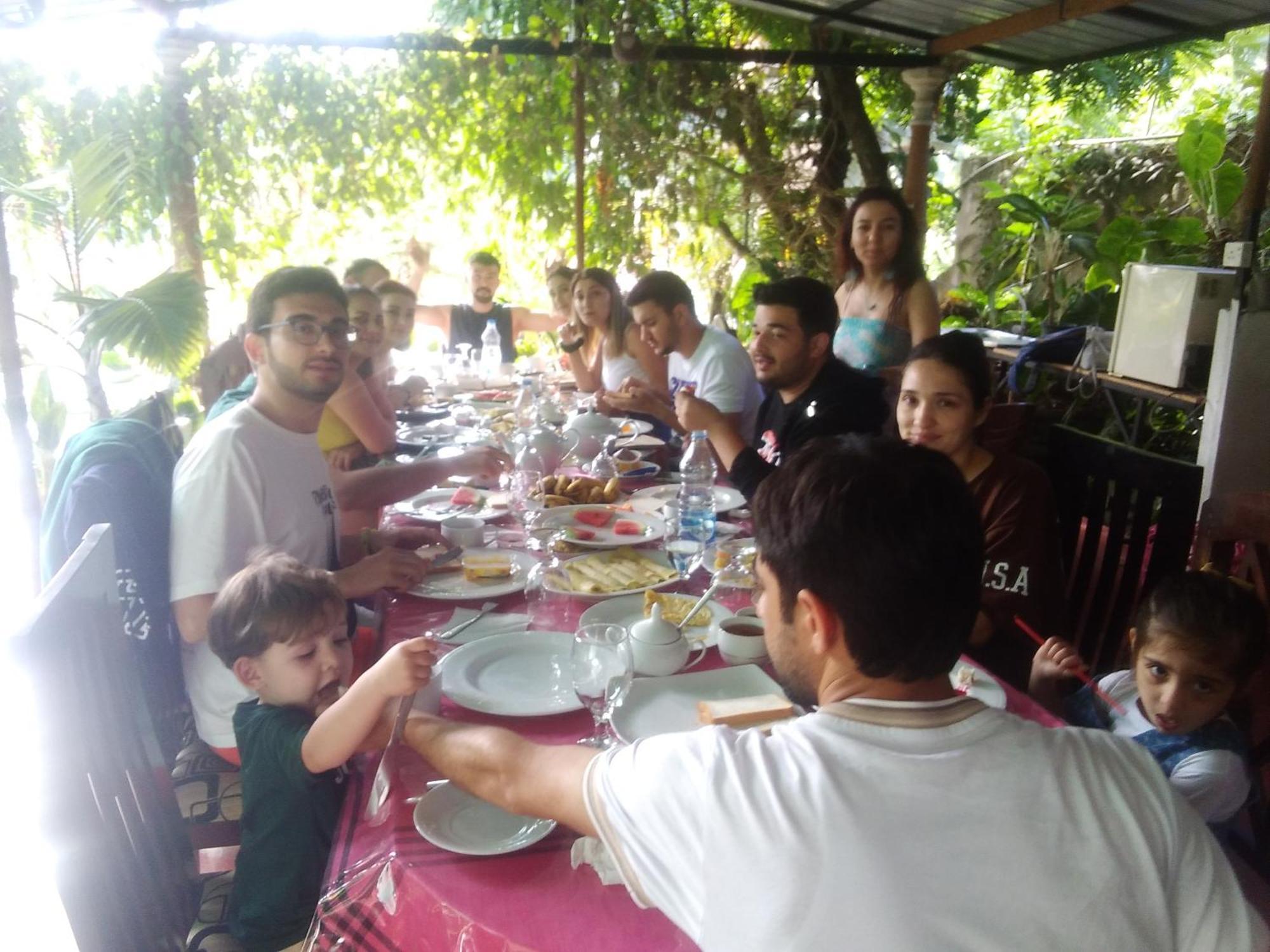 Jayamali Homestay Ella Bagian luar foto